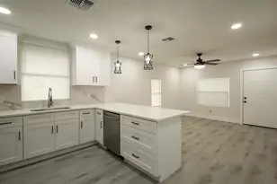 1513 W Mohawk Ave, Tampa, FL 33603 - Photo 10