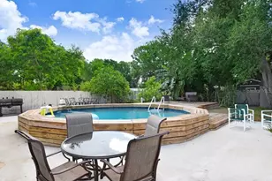 8712 Fountain Ave, Tampa, FL 33615 - Photo 28