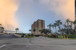 4900 Brittany Dr S, Saint Petersburg, FL 33715 - Photo 2