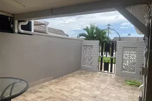 543 Boca Ciega Point Blvd N, Saint Petersburg, FL 33708 - Photo 32