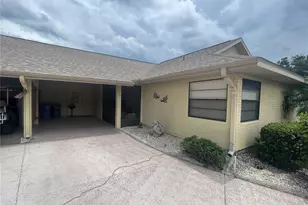 1715 Atrium Dr, Sun City Center, FL 33573 - Photo 2