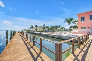 4982 Coquina Key Dr SE, Saint Petersburg, FL 33705 - Photo 44