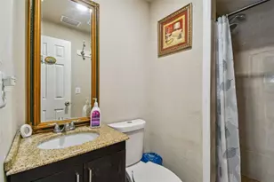1377 S Washington Ave, Clearwater, FL 33756 - Photo 16