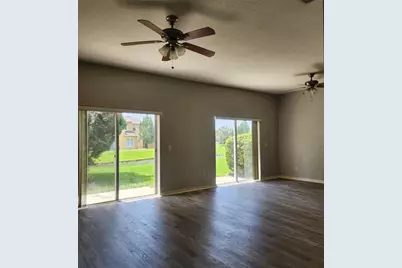 9084 Iron Oak Avenue, Tampa, FL 33647 - Photo 4