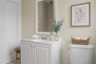 526 Kirkwood Terrace N, Saint Petersburg, FL 33701 - Photo 10