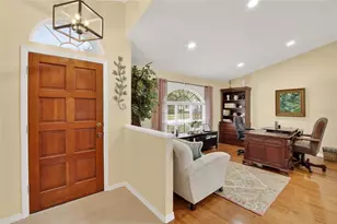 13029 Prestwick Dr, Riverview, FL 33579 - Photo 8