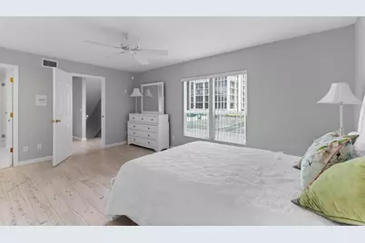 3010 W Grovewood Court #D, Tampa, FL 33629 - Photo 16