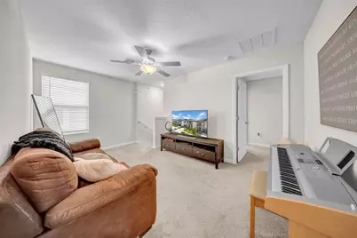 31592 Barrel Wave Way, Wesley Chapel, FL 33545 - Photo 22