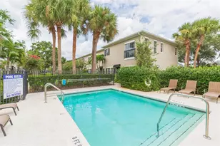 10010 Old Haven Way, Tampa, FL 33624 - Photo 32