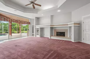 7303 Sawgrass Point Dr N, Pinellas Park, FL 33782 - Photo 24