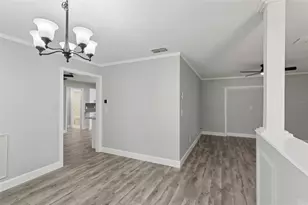 2866 Thistle Ct N, Palm Harbor, FL 34684 - Photo 10