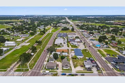 19 W Eagle Avenue, Eagle Lake, FL 33839 - Photo 4