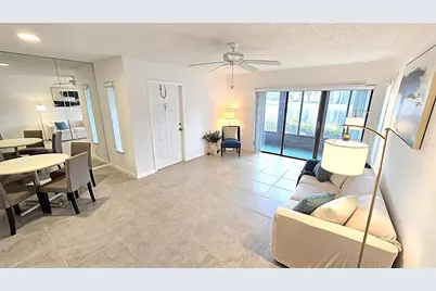 1109 Pine Ridge Circle W #C1, Tarpon Springs, FL 34688 - Photo 8