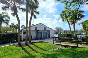 1109 Pine Ridge Cir W, Tarpon Springs, FL 34688 - Photo 40