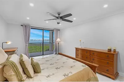 1501 Gulf Boulevard #305, Clearwater Beach, FL 33767 - Photo 22