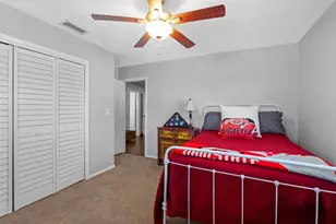 1131 45th Ave NE, Saint Petersburg, FL 33703 - Photo 40