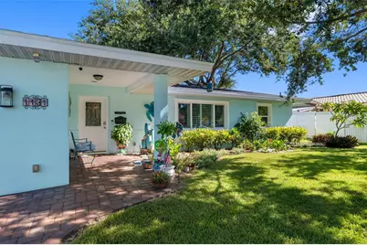 1131 45th Avenue NE, Saint Petersburg, FL 33703 - Photo 16