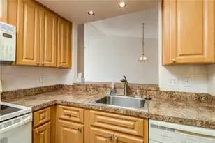4140 Castlewood Dr, Holiday, FL 34691 - Photo 8