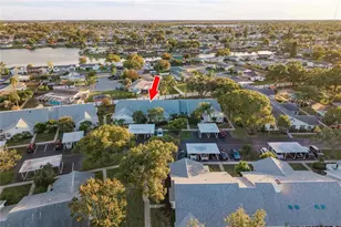 4140 Castlewood Dr, Holiday, FL 34691 - Photo 4