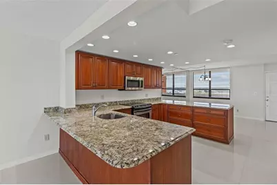 17900 Gulf Boulevard #11B, Redington Shores, FL 33708 - Photo 10