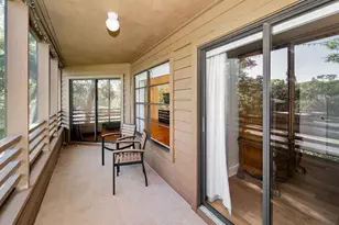 902 Lennox Rd W, Palm Harbor, FL 34683 - Photo 28