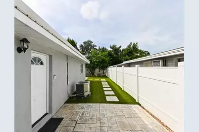 4114 W Olive Street, Tampa, FL 33616 - Photo 2