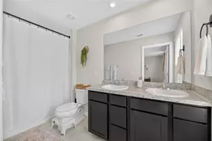 35021 Jomar Ave, Zephyrhills, FL 33541 - Photo 22