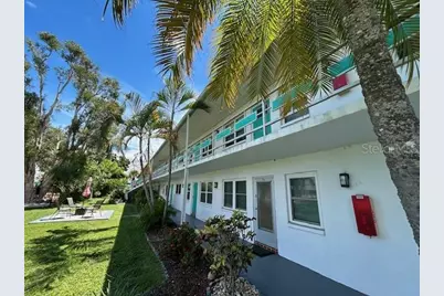 6100 21st Street N #15, Saint Petersburg, FL 33714 - Photo 2