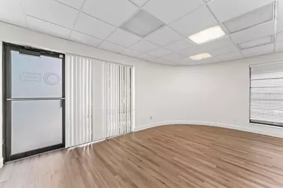 1207 N Himes Avenue, Tampa, FL 33607 - Photo 8