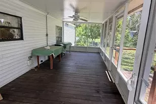 9300 Ottawa St, New Port Richey, FL 34654 - Photo 12