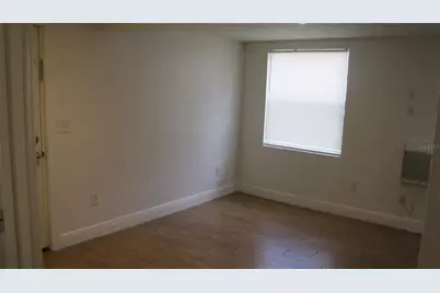 109 E Gladys Street #D, Tampa, FL 33602 - Photo 2