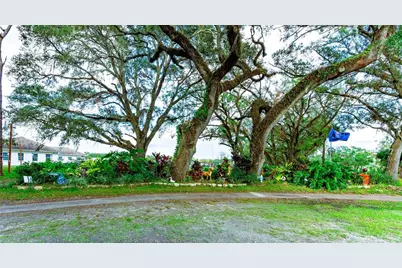 5645 Loretta Court, Zephyrhills, FL 33542 - Photo 56