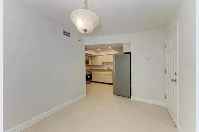 2927 W Gandy Boulevard, Tampa, FL 33611 - Photo 20