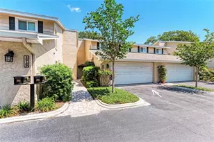 2927 W Gandy Blvd, Tampa, FL 33611 - Photo 1