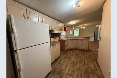 1107 Carmichael Place, Dover, FL 33527 - Photo 6