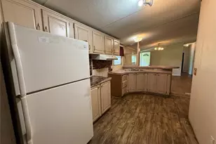 1107 Carmichael Pl, Dover, FL 33527 - Photo 6