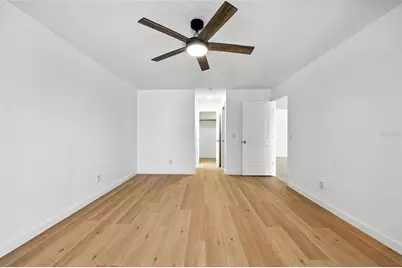 545 Boca Ciega Point Boulevard N, Saint Petersburg, FL 33708 - Photo 22