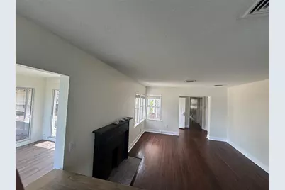 180 Devon Drive, Clearwater Beach, FL 33767 - Photo 14