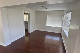 180 Devon Dr, Clearwater Beach, FL 33767 - Photo 12