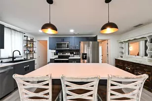 4114 W Olive St, Tampa, FL 33616 - Photo 2