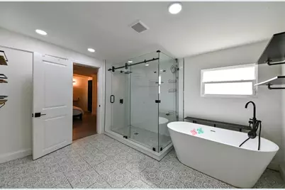 4114 W Olive Street, Tampa, FL 33616 - Photo 12