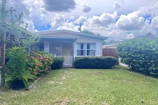3612 71st St N, Saint Petersburg, FL 33710 - Photo 2