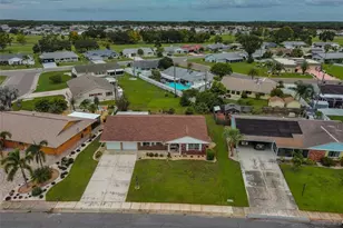 643 Oakmont Ave, Sun City Center, FL 33573 - Photo 24