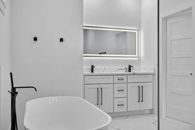 2719 W Saint John Street, Tampa, FL 33607 - Photo 34