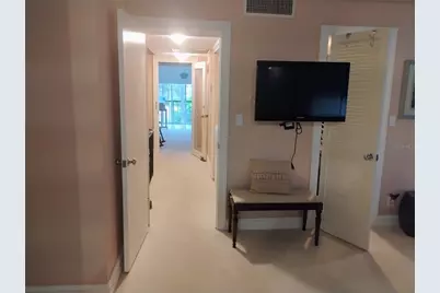 612 NE 27th Avenue, Hallandale Beach, FL 33009 - Photo 34