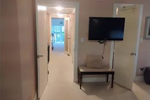 612 NE 27th Ave, Hallandale Beach, FL 33009 - Photo 34