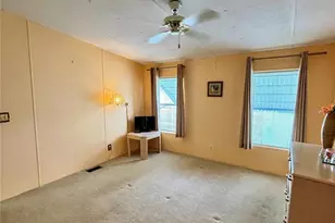 11300 124th Ave, Largo, FL 33778 - Photo 16