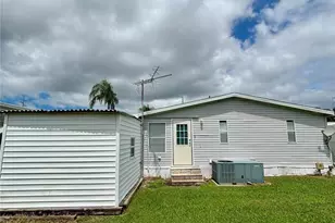 11300 124th Ave, Largo, FL 33778 - Photo 6