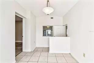 1101 81st Ave N, Saint Petersburg, FL 33702 - Photo 4