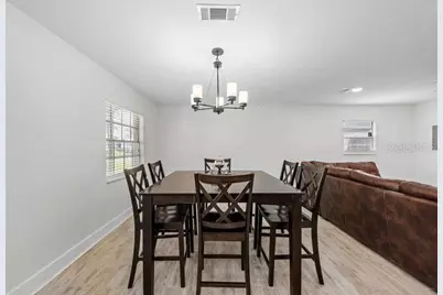 8405 Stillbrook Avenue, Tampa, FL 33615 - Photo 6